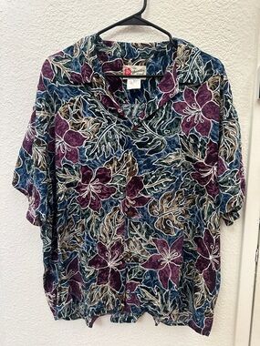 Hilo Hattie Hawaiian Print Shirt in Teal, Navy & Plum